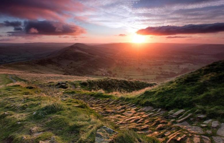 在一起毫无违和感的生肖配对,感情越走越远的生肖配对