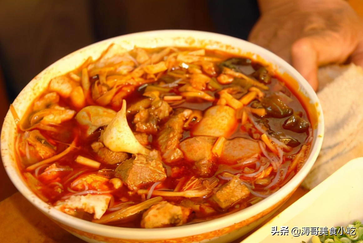 西安特色美食推荐必吃前十名,西安美食本地人推荐便宜好吃