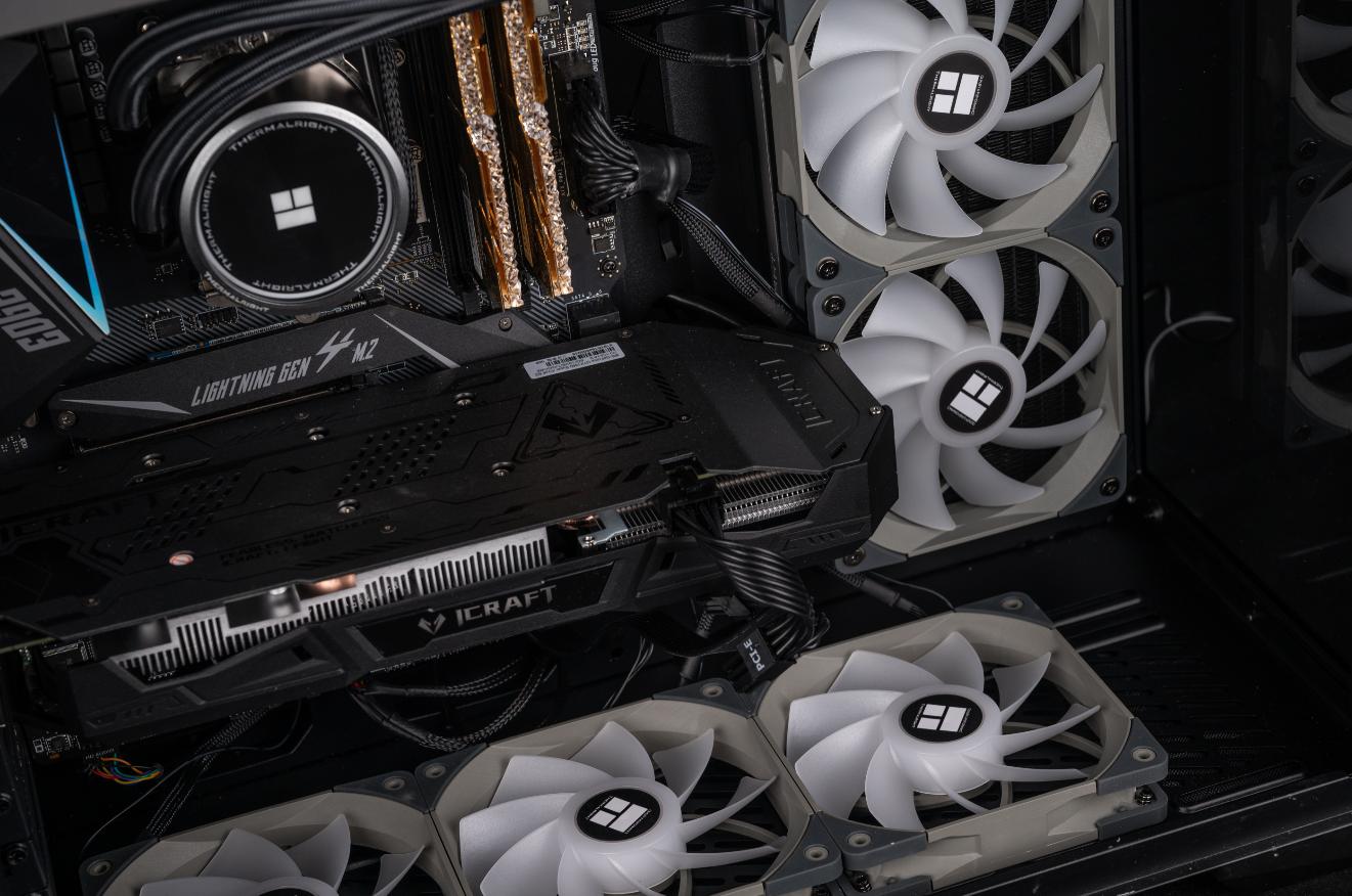 利民360argb一体式水冷效果,利民360argb一体式水冷装机