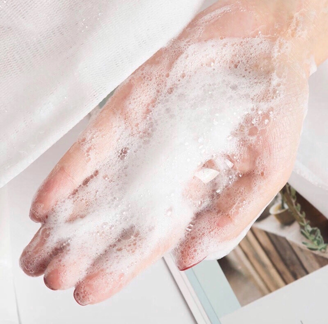 为何大妈用十几块钱的护肤品,你还在用几十块钱一瓶的护肤品吗