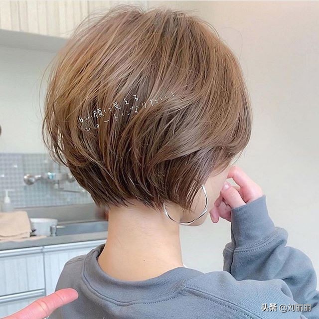 剪一款适合自己更活力年轻的短发,减龄短发30款个性洋气如何剪