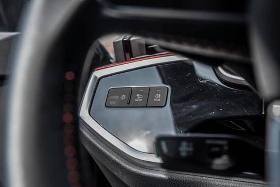 2022奥迪q345tfsiquattro,奥迪q3全时四驱与q5适时四驱