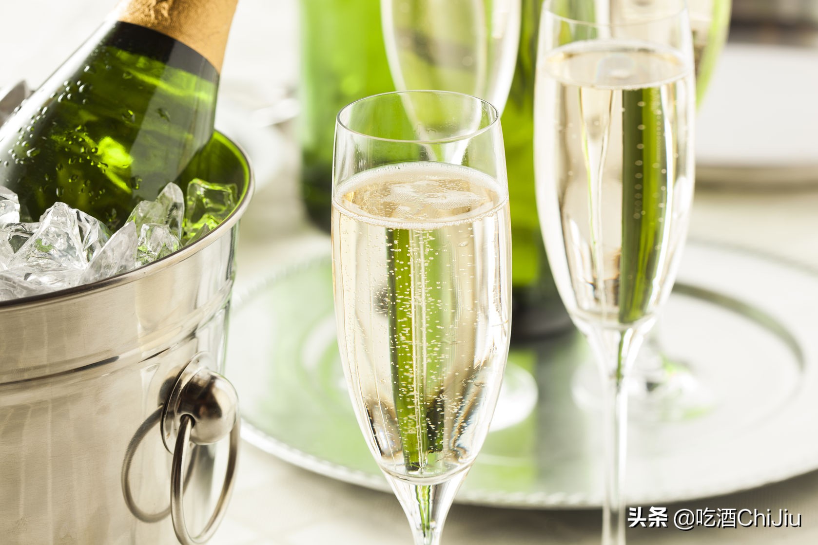 这种甜起泡酒，凭什么让中国姑娘们爱得疯狂？