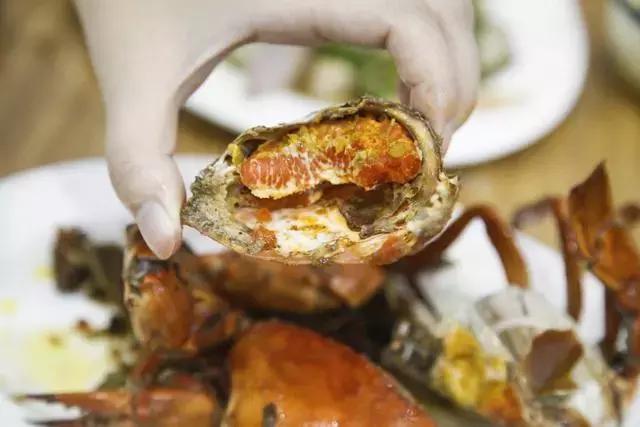 夫妻爆改农村小院,小夫妻改造农村房子