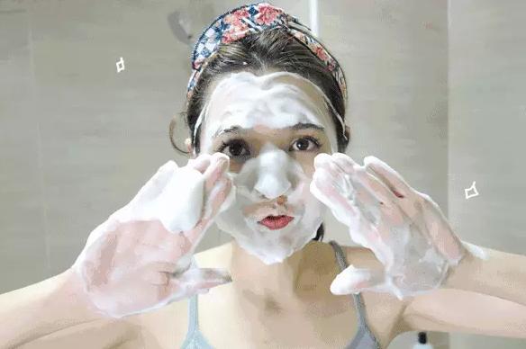 快拿小本本记起来的图片,记住这个口诀选护肤品不亏