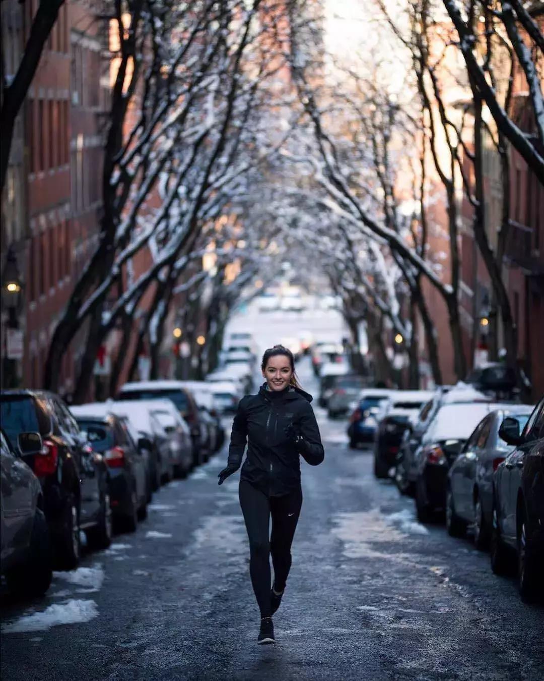 纵有疾风起人生不言弃原文,纵有疾风起人生不言弃莫忘来时路