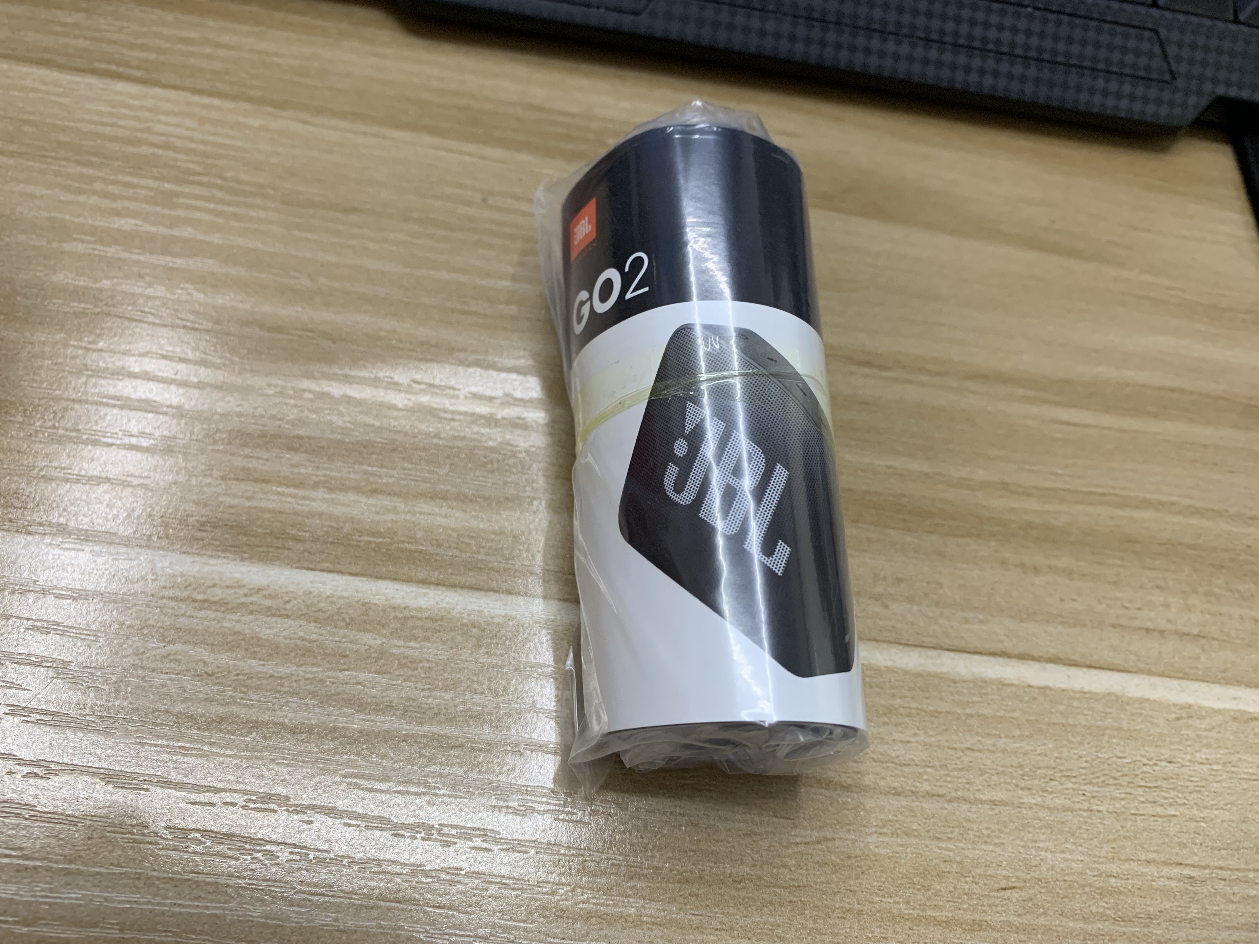 最便宜的jbl蓝牙小音响多少钱,现在jbl音箱还值得买吗