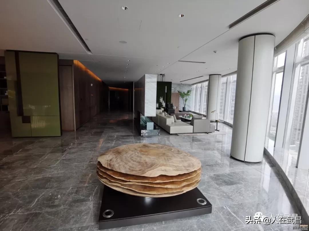 武汉绿地中心大厦最初效果图,武汉绿地中心高楼实拍风景