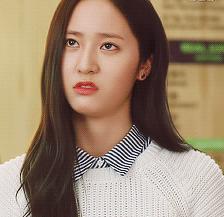 跟一个女生聊天怎么夸她,没有女生愿意被夸坚强