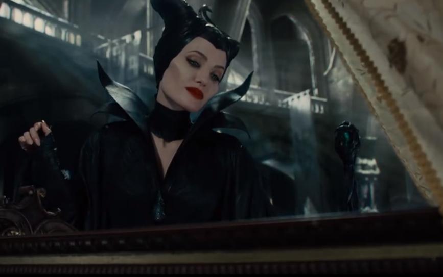 一见婆婆忘了娘《沉睡魔咒2》值得一看的傲娇老干妈怼婆婆