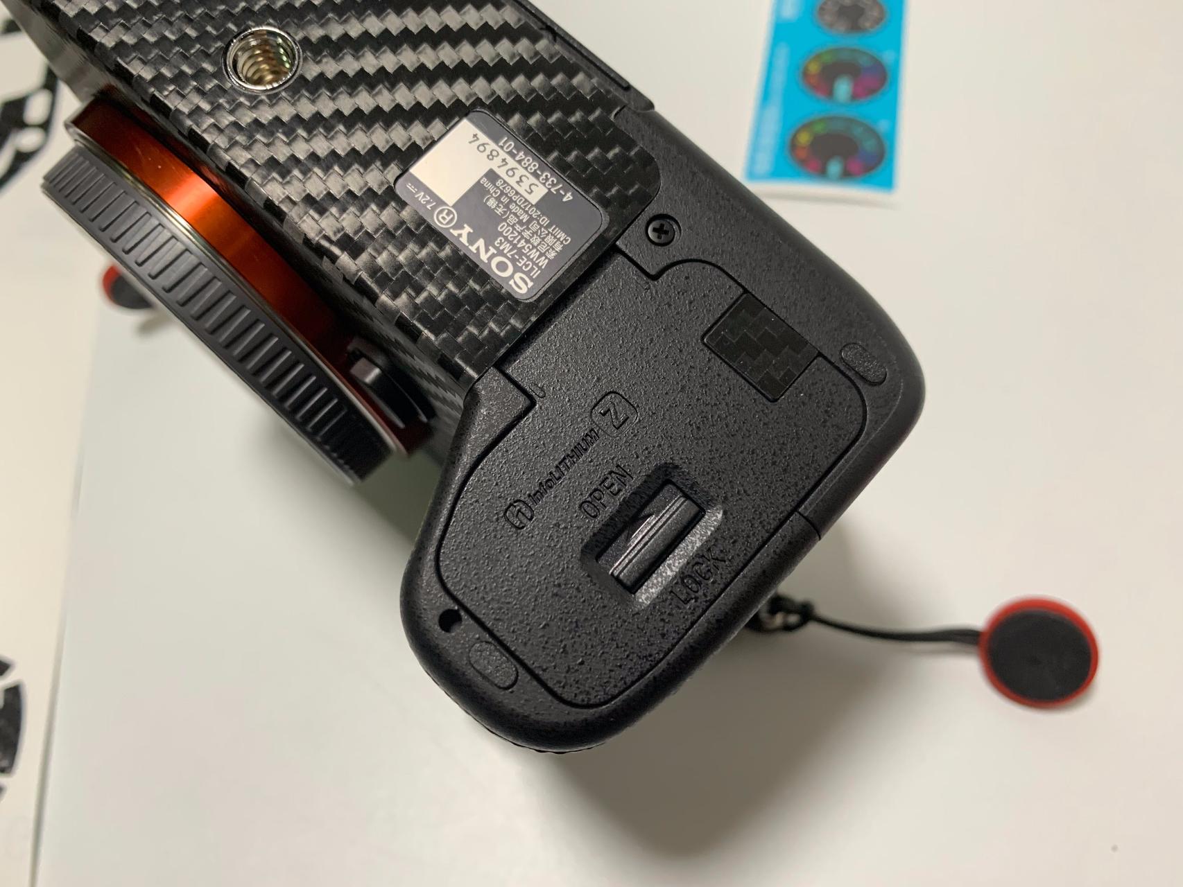 相机贴纸后怎么除胶,相机3m贴纸怎么贴