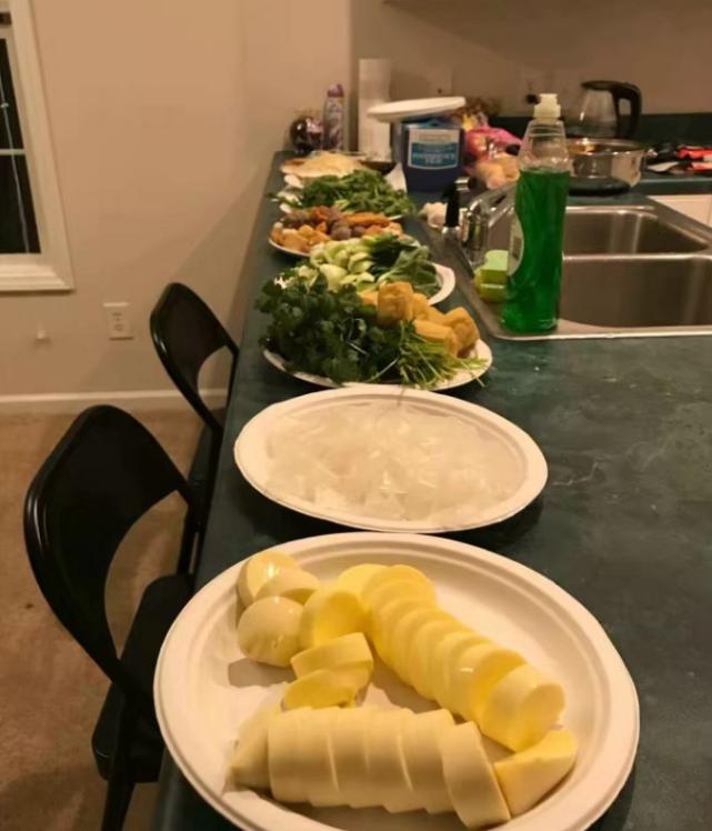 在美国餐厅打工有小费吗,在美国中餐厅吃饭不给小费