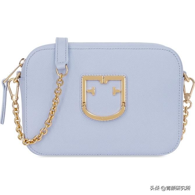 轻奢小众包包种草好看高级不撞款,10款时尚圈最受宠的轻奢包包