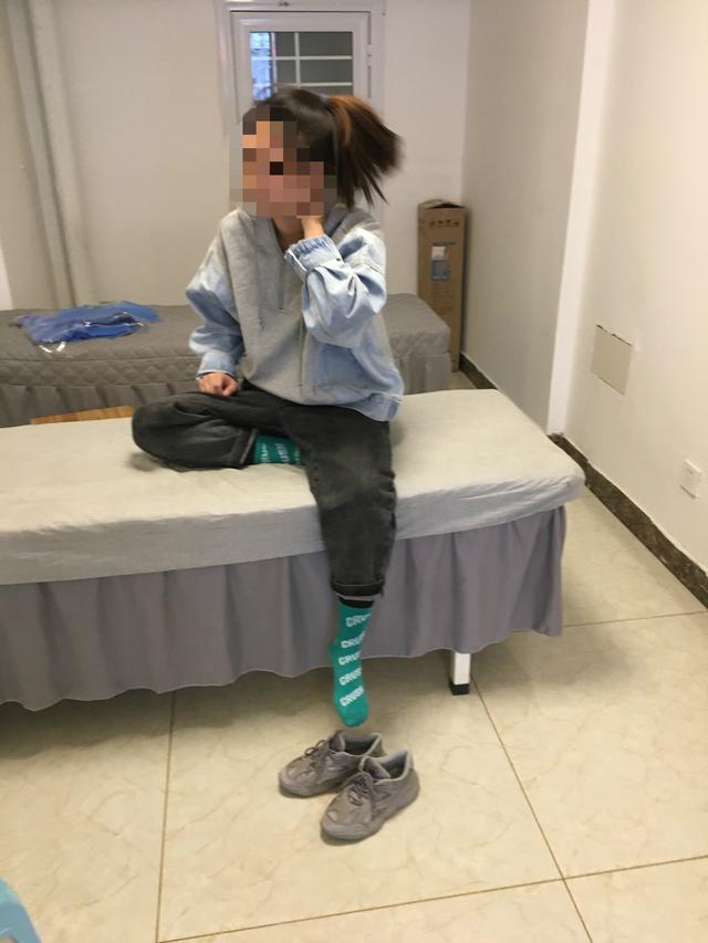 颈椎肩周疼痛难忍视频,颈椎不舒服肩膀疼胳膊麻肩胛骨疼