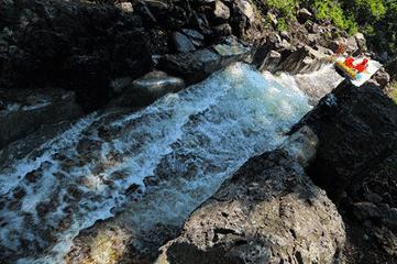 贵阳周边漂流哪里最好玩最刺激,贵阳周边漂流景点推荐
