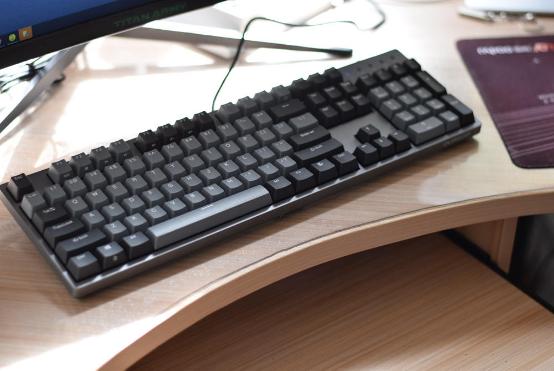 杜伽k310机械键盘简单上手,杜伽k330w机械键盘评测