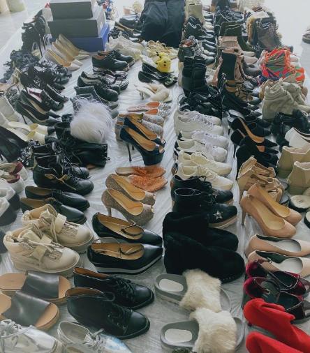 张馨予找代购被骗具体怎么回事,张馨予晒鞋图片