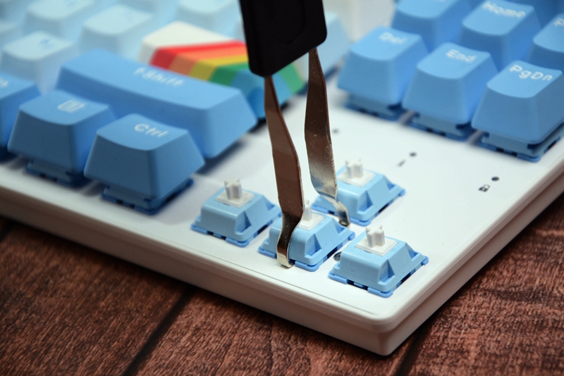 达尔优a84机械键盘开箱,达尔优键盘天空轴a87