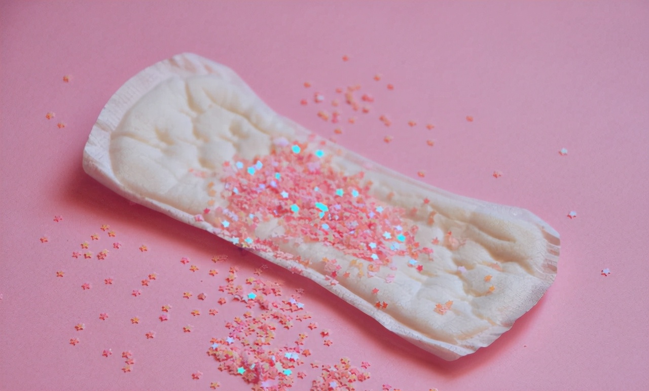 女性月经量少一般都是什么原因,月经量少原因及解决方法