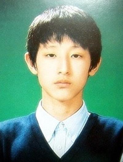 184cm韩国的邪魅男星,可狼可奶的宝藏男孩,还是行走的衣架子?