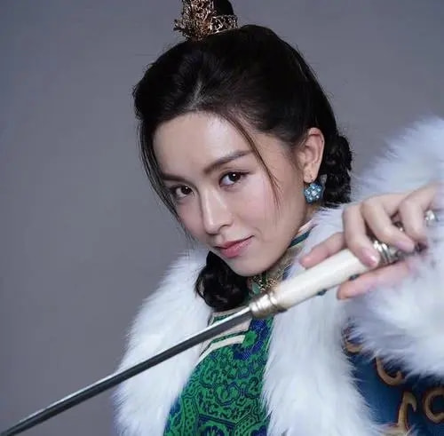 王晶张敏执导新片上线，阵容简直太豪华，却依旧还是一部“烂片”