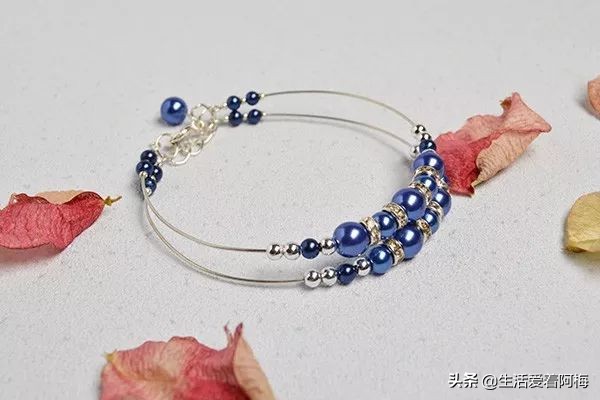 各种珠子串手链的教程,价值不菲的手链