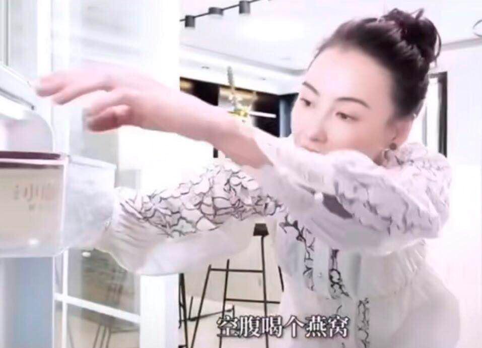 张柏芝化妆步骤,张柏芝化妆与不化妆的区别