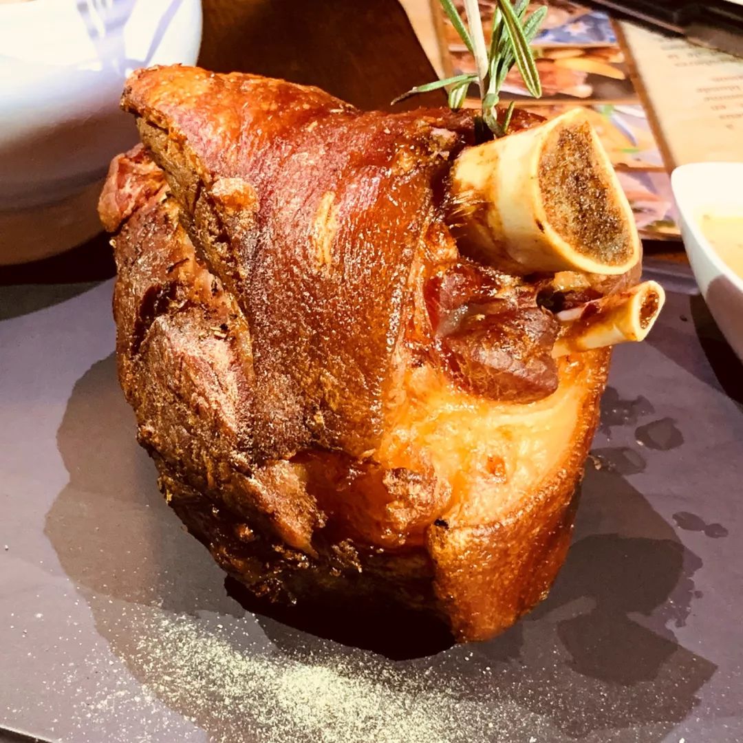 卢森堡是谁的属国,卢森堡是谁呀