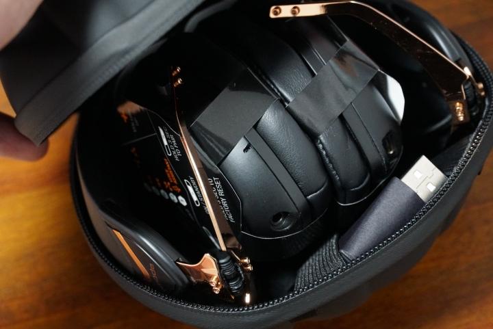 美国头戴式蓝牙耳机,可戴头盔的头戴式蓝牙耳机