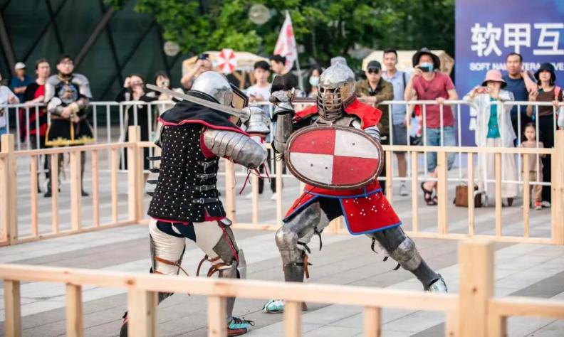 全甲格斗女队员,全甲格斗中国队为黄种人争光