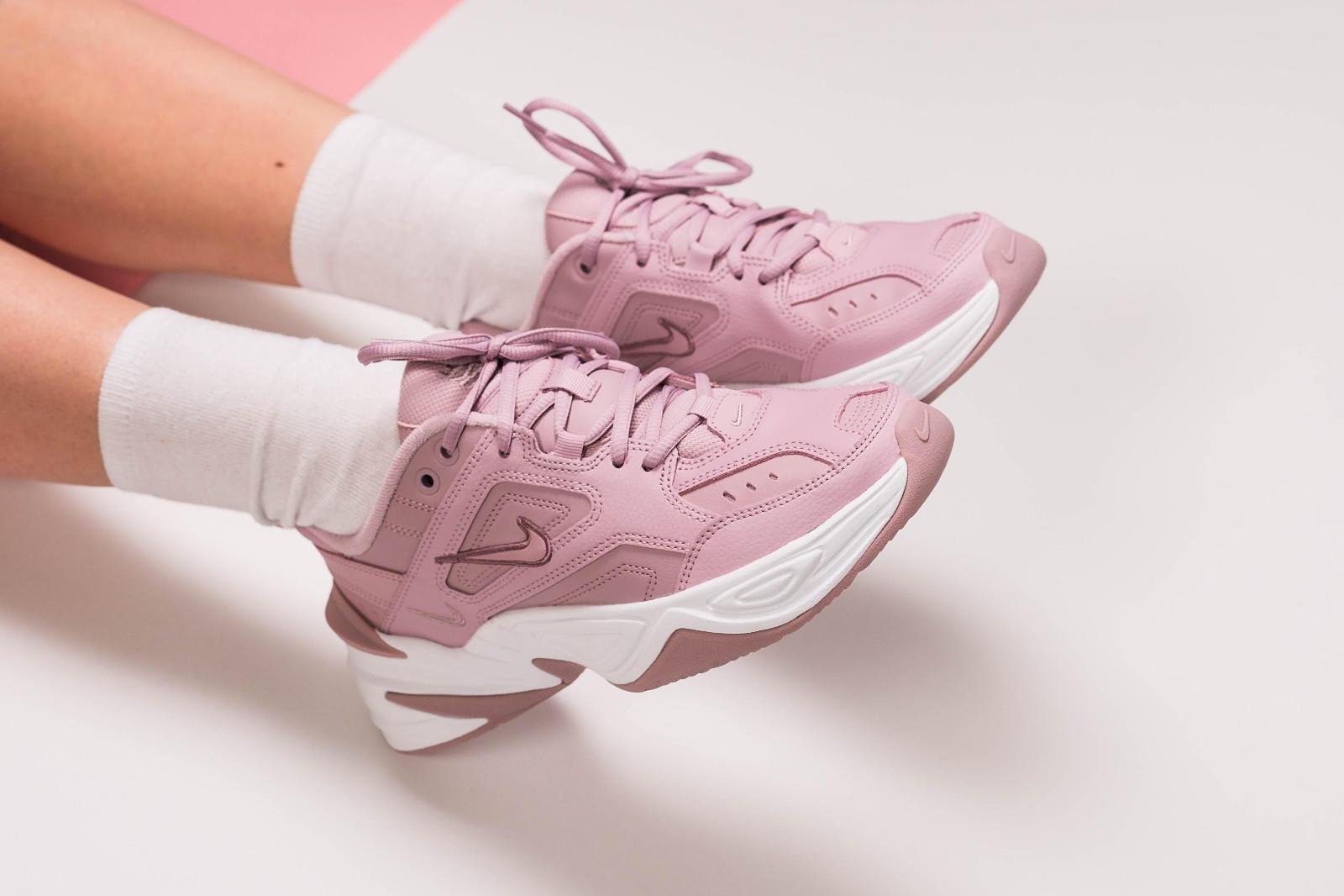 配色中草丨适合女生上脚的粉色球鞋盘点