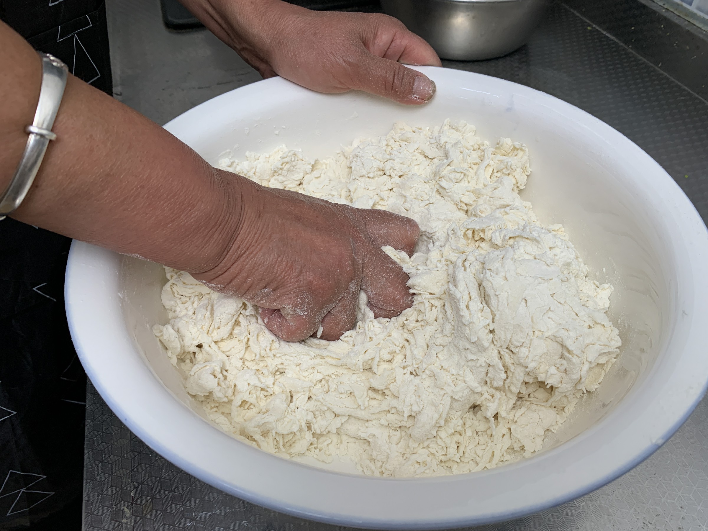 煮饺子千万别加水,煮饺子不要水