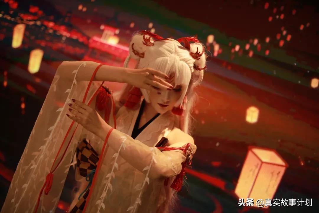 阴阳师cos桃花妖,cos阴阳师女性角色