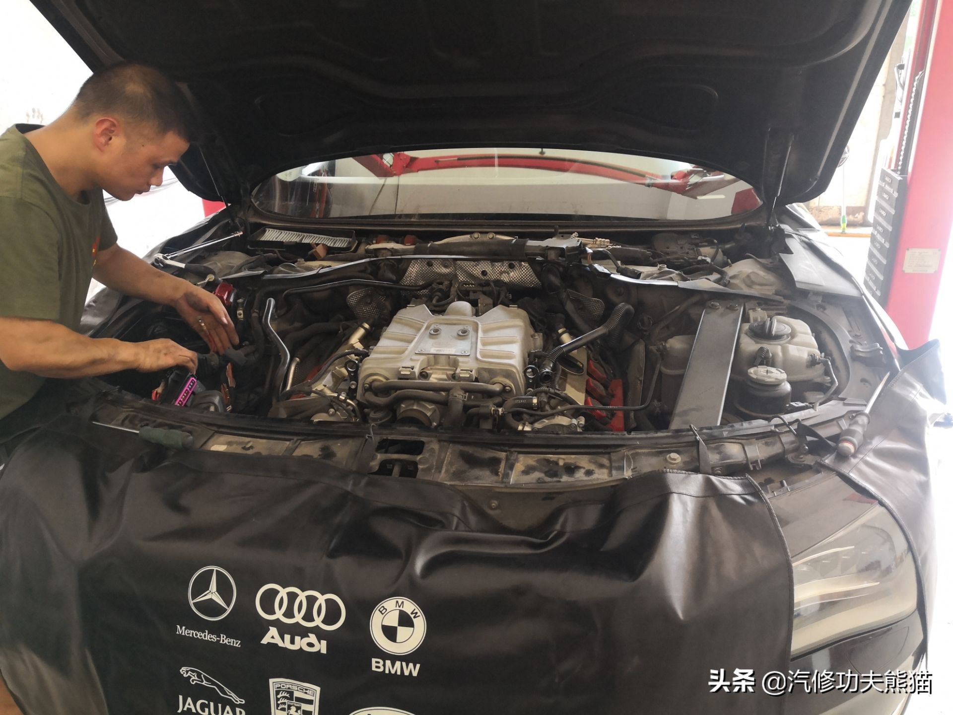 奥迪a8l烧机油严重有什么征兆,奥迪a8l烧机油现象普遍吗