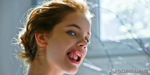 拔牙流血过程,拔牙后出血自我处理小妙招