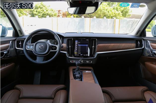 试驾车二手沃尔沃s90,沃尔沃s90和雷克萨斯es混动如何选