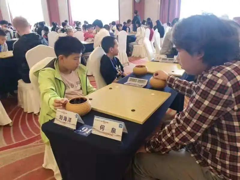 黑白问道棋坛新骄——四川围棋冲段精英刘海洋成长纪实