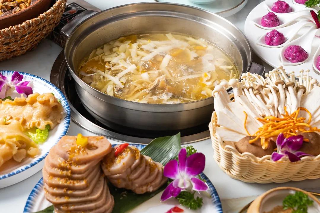 泰国鸡和缅鸡杂交后代,中泰越混血椰子鸡