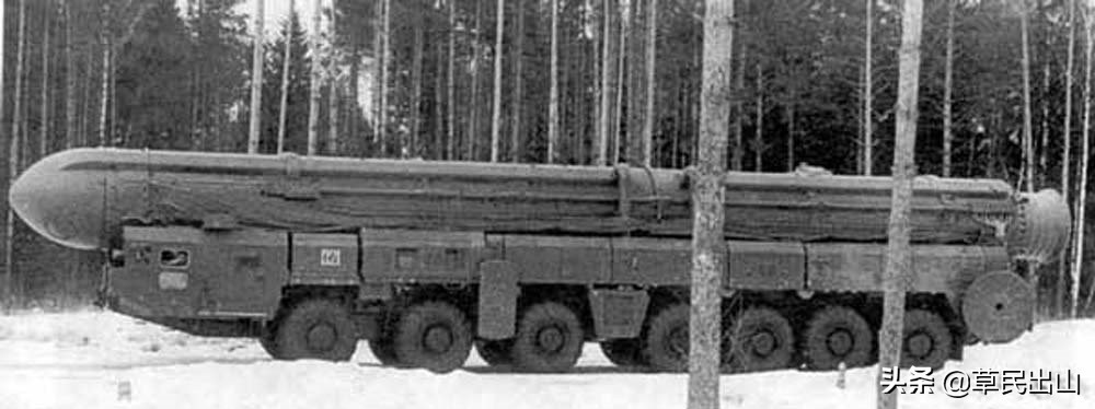 寻找男人的世界——再次追忆红色帝国的*力暴**美学之六