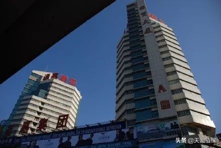 迪丽热巴古力娜扎见过面吗,迪丽热巴跟古力娜扎合影