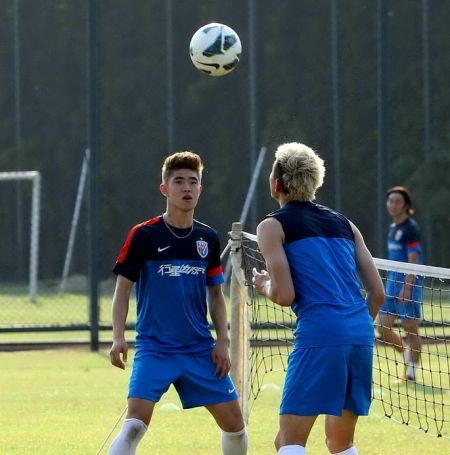 鲁能五大恶人对决,鲁能一方冲突