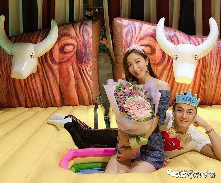 42岁杨怡首晒二胎孕照,曝杨怡怀孕了吗