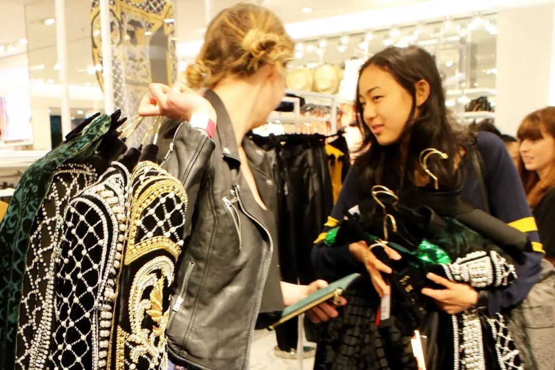 居士君告诉你:“中国女人为什么这么有钱!”