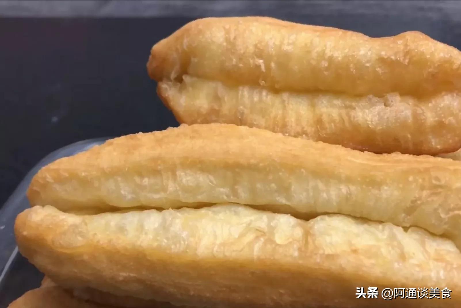 香酥油条怎么做酥脆松软完整教程,油条怎么做酥脆松软完整教程早餐