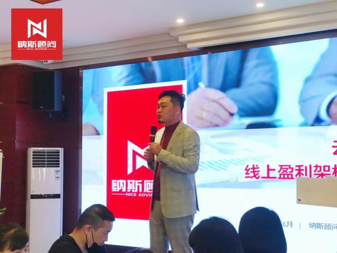 云地矿珠宝在哪里,云地矿珠宝电话号码