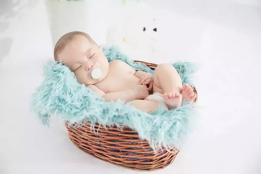 孕期爱吃甜食胎宝宝会偏大吗,孕期喜欢甜食影响宝宝智商吗