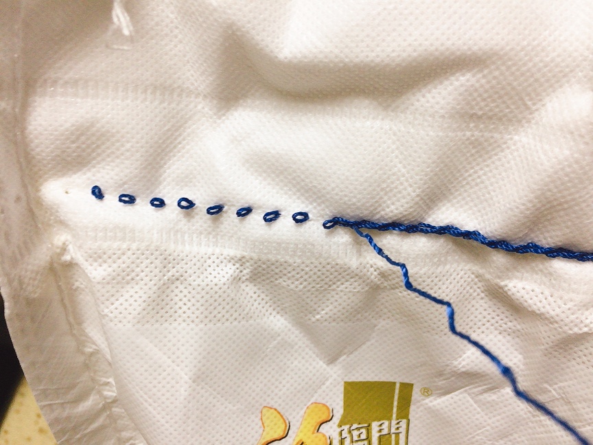 拆米袋把线一拉到底,拆米袋最快的方法