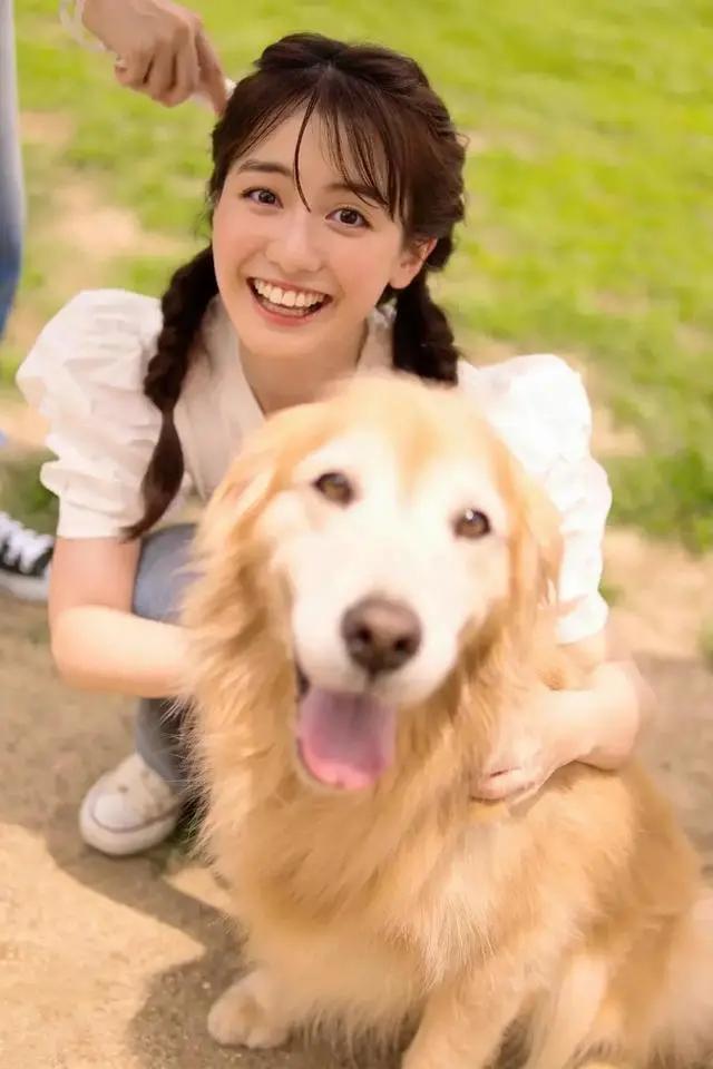 她是纯欲风的病娇女，被15家公司疯抢，昭和系甜妹有多大魅力？