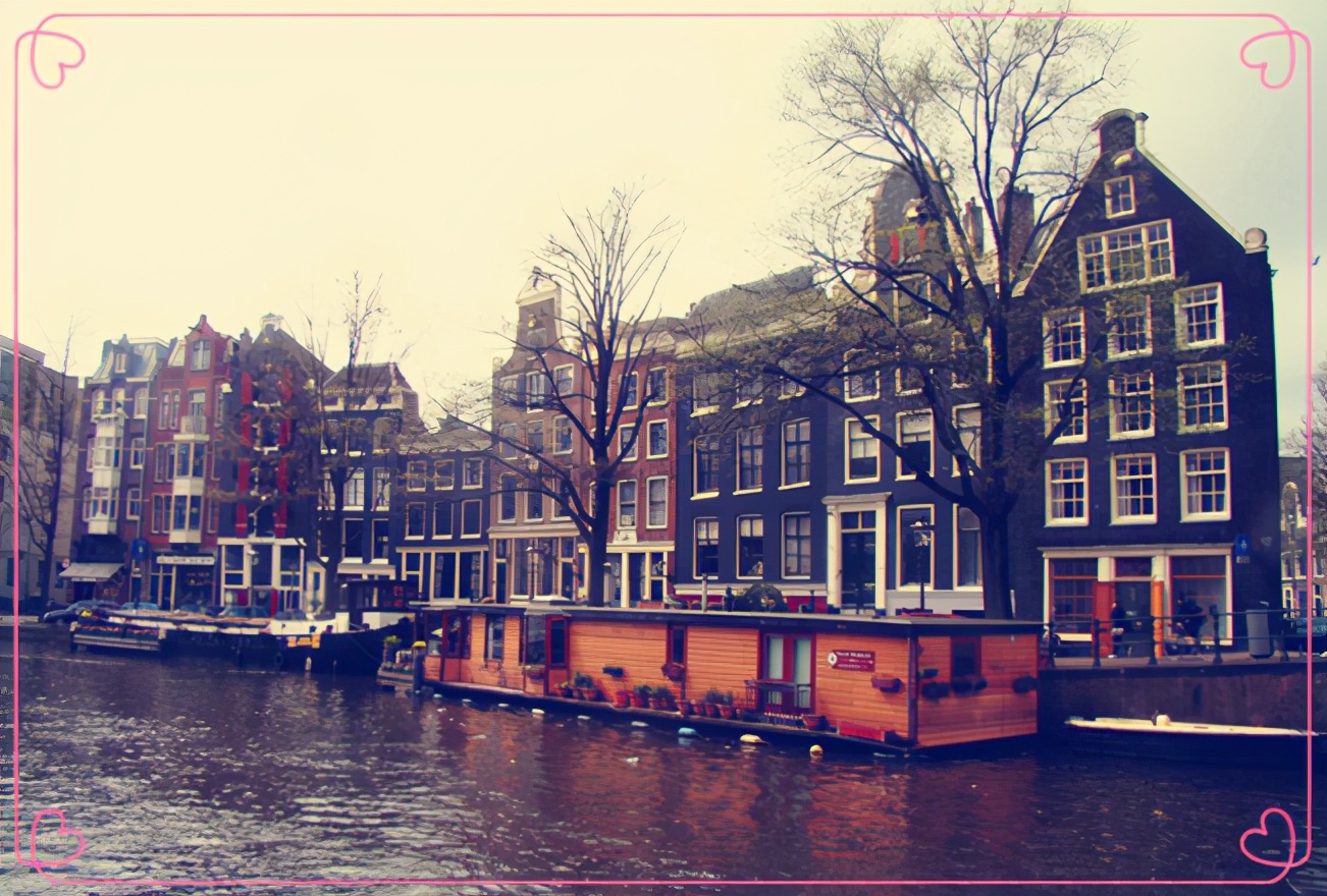 阿姆斯特丹为啥叫北方威尼斯,荷兰阿姆斯特丹北方威尼斯