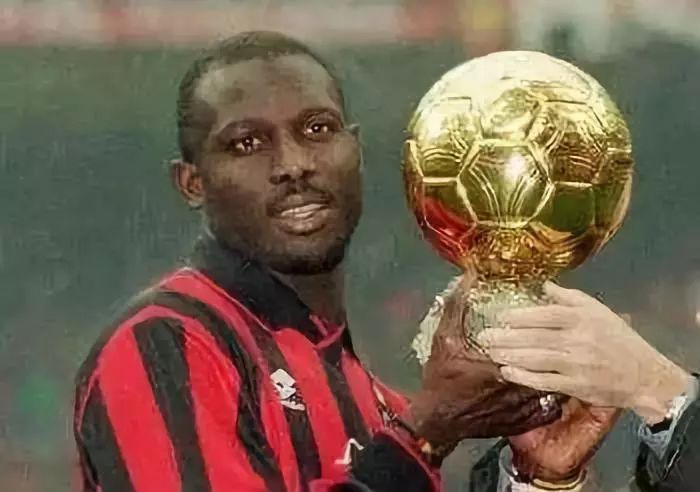 从世界足球先生到国家总统，他是非洲乃至世界第一人！